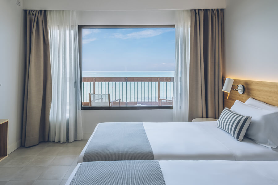 hotel aya habitaciones con vista mar
