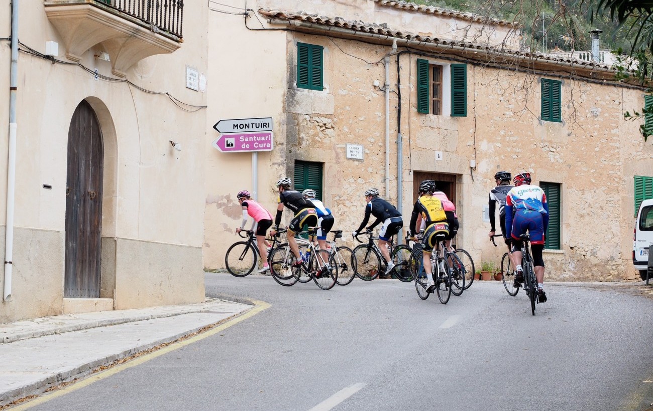 hotel aya rutas ciclistas en mallorca