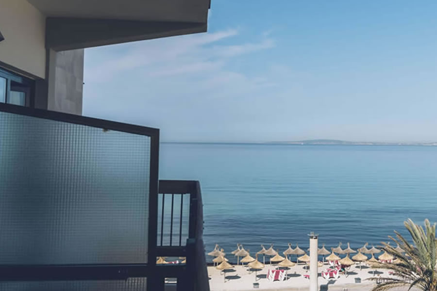 reservar habitacion doble vista mar en el hotel aya en playa de palma