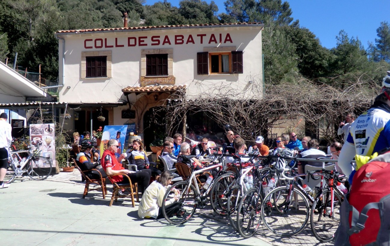 hotel aya restauranes para ciclistas en mallorca