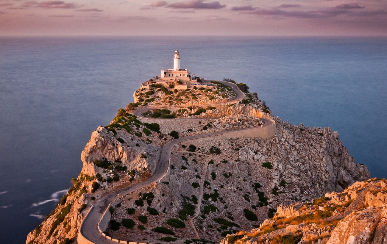 hotel aya faros de mallorca