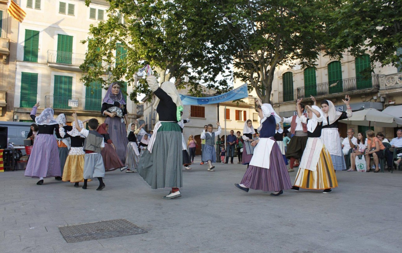 hotel aya fiestas de verano en mallorca