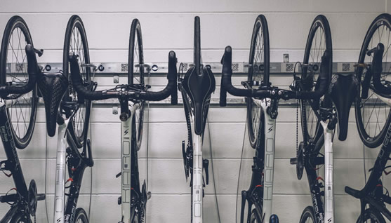 store your bicycle in the garage of Hotel Aya in Playa de Palma